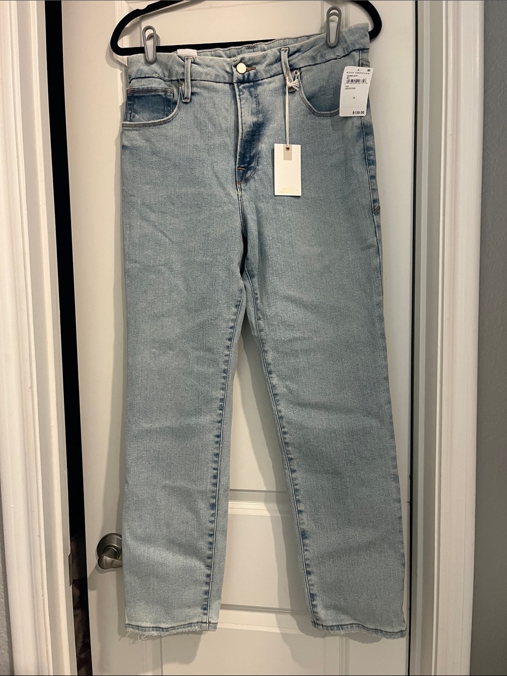 Good American Light Blue Straight-Leg Jeans